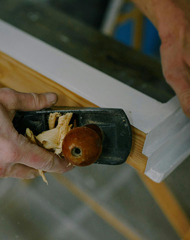 locksmith repair doors and windows